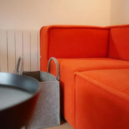 La Maison Dans Les Bois 3* Oudon